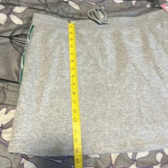 Hello Kitty Mini Graphic Skirt - Heather Gray - size XXL - NEW - Picture 10 of 13